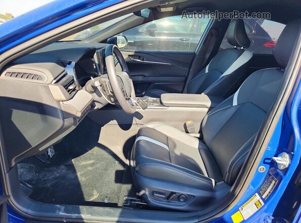 4T1DAACK5SU072448 2025 TOYOTA CAMRY Blue Vista interior delantera