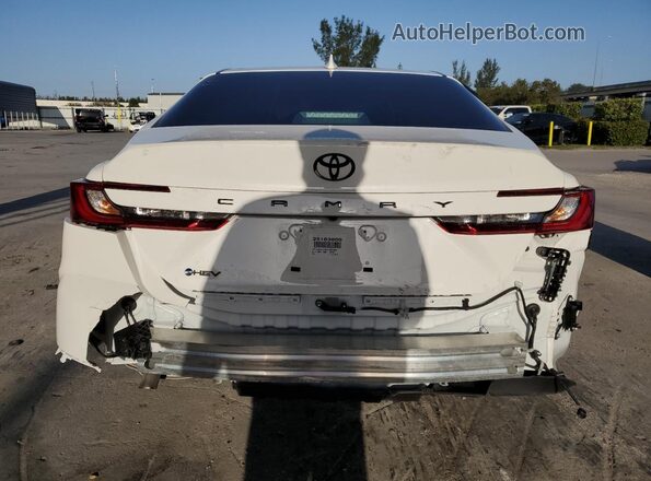 4T1DAACK5SU087368 2025 TOYOTA CAMRY White Вид ззаду
