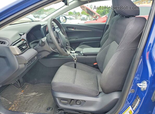4T1DAACK5SU094675 2025 TOYOTA CAMRY Blue წინა სალონის ხედი