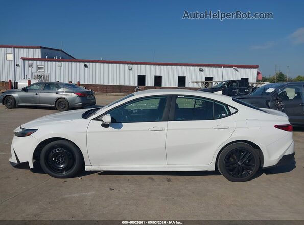 4T1DAACK5TU265409 2026 TOYOTA CAMRY Белый Вид панели приборов