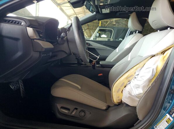 4T1DAACK5TU696011 2026 TOYOTA CAMRY Синий Вид салона спереди