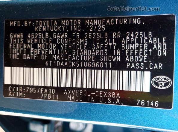 4T1DAACK5TU696011 2026 TOYOTA CAMRY Синий Вид подкапотного пространства