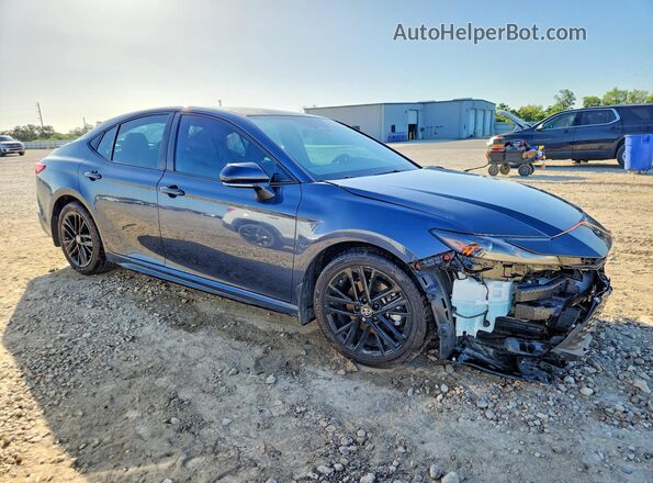 4T1DAACK5TU731050 2026 TOYOTA CAMRY Серый Передняя правая четверть
