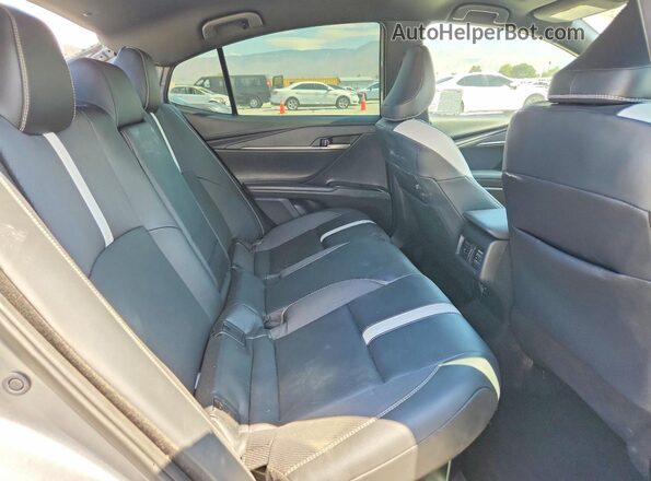 4T1DAACK6SU535102 2025 TOYOTA CAMRY Gray Vista de los asientos traseros