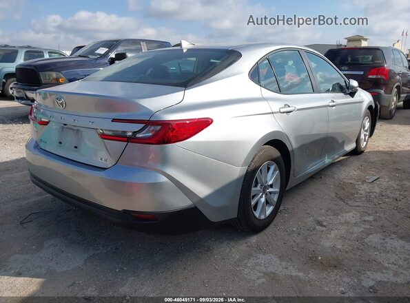 4T1DAACK6SU606346 2025 TOYOTA CAMRY Silver Задня права чверть