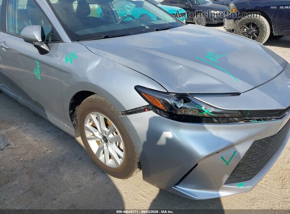 4T1DAACK6SU606346 2025 TOYOTA CAMRY Silver Вид спереду