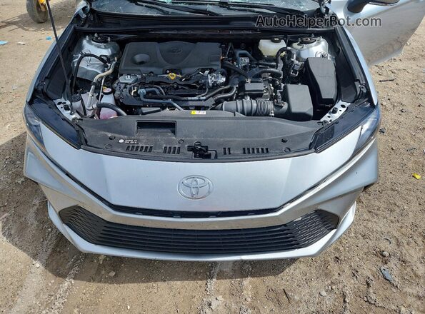 4T1DAACK7TU655413 2026 TOYOTA CAMRY Silver Вид задньої частини салону