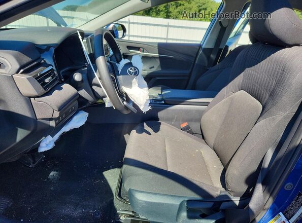 4T1DAACK8SU013524 2025 TOYOTA CAMRY Blue Սալոնի դիմացի տեսք
