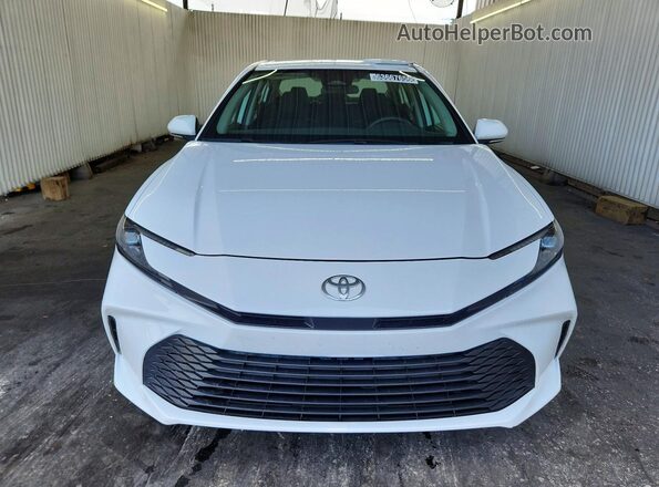4T1DAACK8TU669465 2026 TOYOTA CAMRY White Вид спереду
