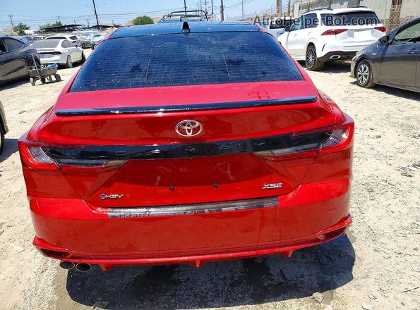 4T1DAACK9SU050193 2025 TOYOTA CAMRY Red Vista trasera