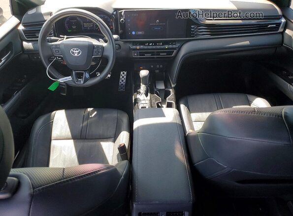 4T1DAACK9SU137995 2025 TOYOTA CAMRY White Dashboard view