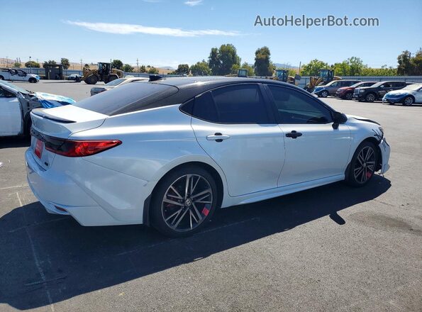 4T1DAACK9SU137995 2025 TOYOTA CAMRY White Rear right