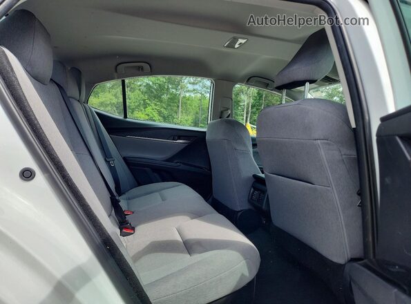 4T1DAACK9SU198750 2025 TOYOTA CAMRY White Вид задніх сидінь