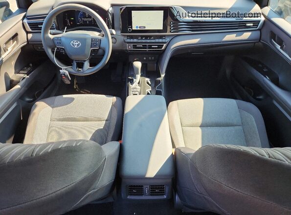 4T1DAACK9TU718107 2026 TOYOTA CAMRY Silver Вид панелі приладів