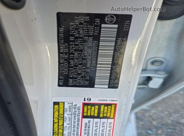4T1DAACKXSU530159 2025 TOYOTA CAMRY White Вид підкапотного простору