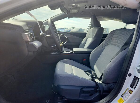 4T1DAACKXSU564795 2025 TOYOTA CAMRY White Front interior view