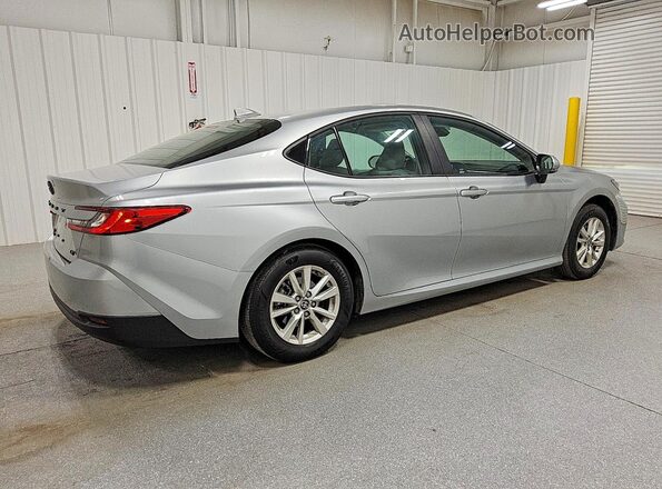 4T1DBADK0TU037099 2026 TOYOTA CAMRY Silver Հետևի աջ