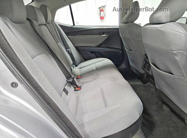 4T1DBADK0TU037099 2026 TOYOTA CAMRY Silver Հետևի նստատեղերի տեսք