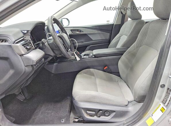 4T1DBADK0TU037099 2026 TOYOTA CAMRY Silver Սալոնի դիմացի տեսք