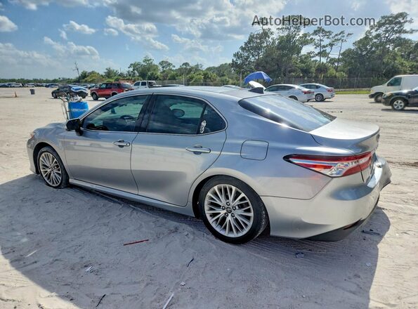 4T1F11AK4LU306057 2020 TOYOTA CAMRY Silver Հետևի ձախ