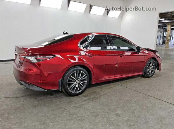 4T1F11BK2NU070400 2022 TOYOTA CAMRY Red Tył prawy