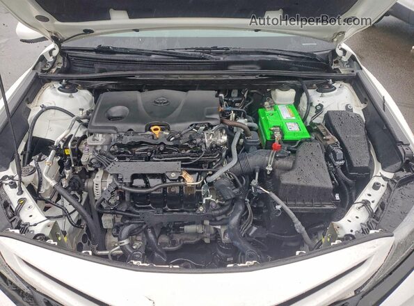 4T1G11AK8MU487749 2021 TOYOTA CAMRY White Սալոնի հետևի տեսք