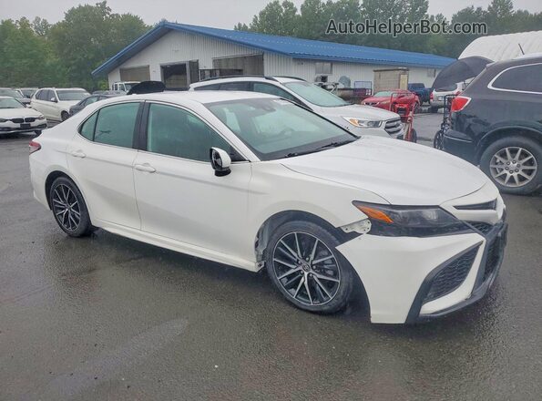 4T1G11AK8MU487749 2021 TOYOTA CAMRY White Առջևի աջ
