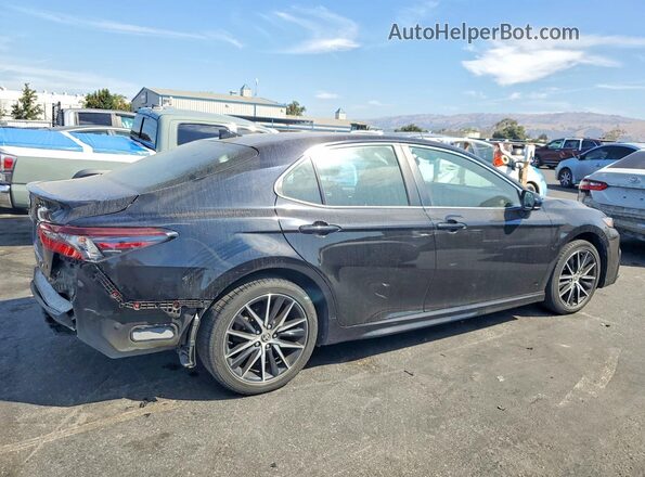4T1G11AKXMU420117 2021 TOYOTA CAMRY Black Հետևի աջ