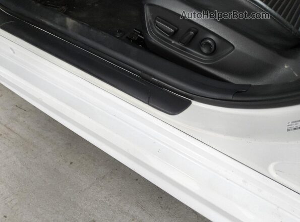 4T1G11AKXMU427293 2021 TOYOTA CAMRY Белый 