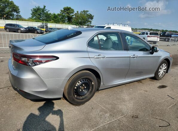 4T1H31AKXMU564281 2021 TOYOTA CAMRY Silver 