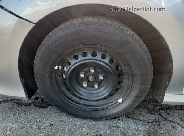 4T1H31AKXMU564281 2021 TOYOTA CAMRY Silver Widok wnętrza 360 stopni