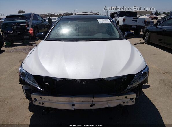 4T1K31AK4RU074142 2024 TOYOTA CAMRY HYBRID White ხელსაწყოთა პანელის ხედი
