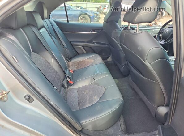 4T1K61AK4LU312702 2020 TOYOTA CAMRY Silver უკანა სავარძლების ხედი