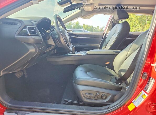 4T1K61AK6LU304441 2020 TOYOTA CAMRY Red Front interior view