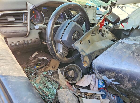 4T1T11AKXMU441418 2021 TOYOTA CAMRY Gray Widok deski rozdzielczej
