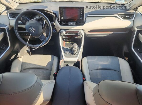 4T3D6RFV9MU050341 2021 TOYOTA RAV4 Gray Вид панелі приладів