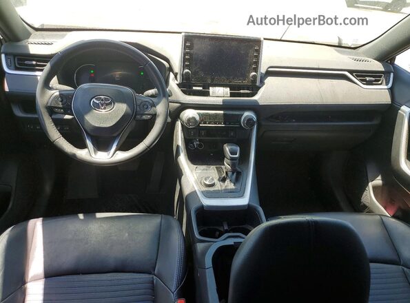 4T3E6RFV4NU092289 2022 TOYOTA RAV4 Белый Вид панели приборов