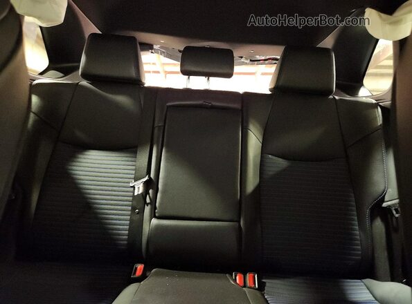 4T3E6RFV8NU094143 2022 TOYOTA RAV4 Silver Rear seats view