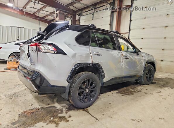 4T3E6RFV8NU094143 2022 TOYOTA RAV4 Silver Rear right