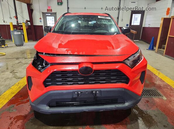 4T3LWRFV8PU097375 2023 TOYOTA RAV4 Red Widok z przodu