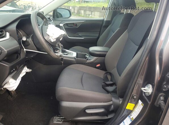 4T3MWRFV9NU063883 2022 TOYOTA RAV4 Серый Вид салона спереди