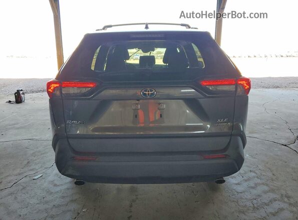 4T3R6RFV8LU004388 2020 TOYOTA RAV4 Gray უკანა ხედი