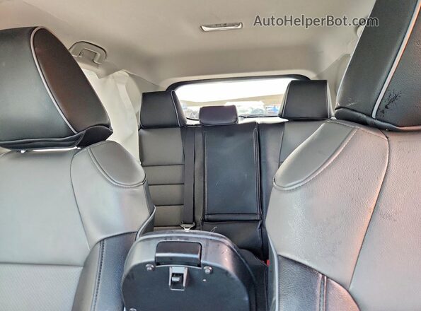 4T3RWRFV0MU042103 2021 TOYOTA RAV4 White Vista de los asientos traseros