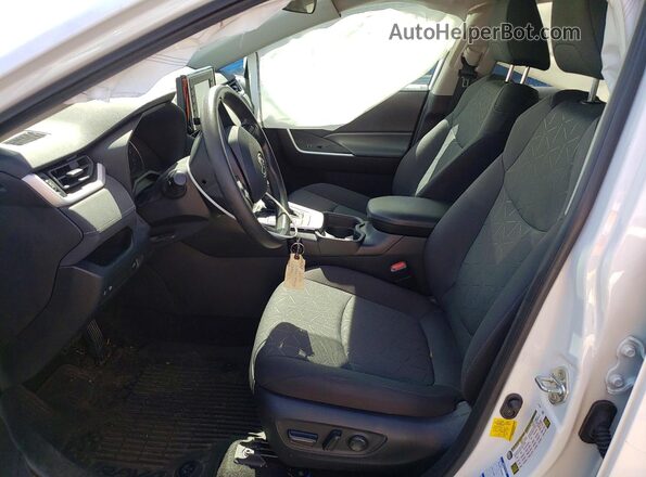 4T3RWRFV3MU029927 2021 TOYOTA RAV4 Белый Вид салона спереди