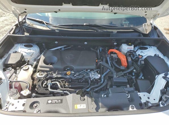 4T3RWRFV7RU154968 2024 TOYOTA RAV4 White Вид підкапотного простору