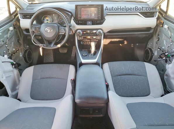 4T3RWRFV9NU069933 2022 TOYOTA RAV4 Gray Dashboard view