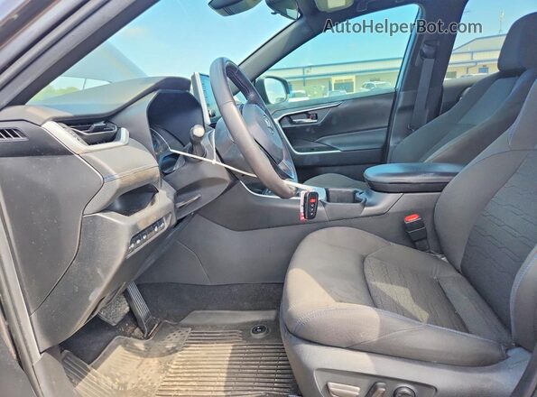 4T3T6RFV8NU080640 2022 TOYOTA RAV4 Серый Вид салона спереди