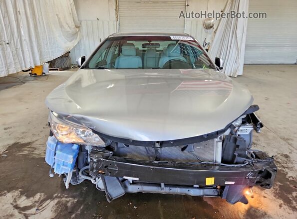 4T4BF1FK0GR537722 2016 TOYOTA CAMRY Silver Դիմացի տեսք