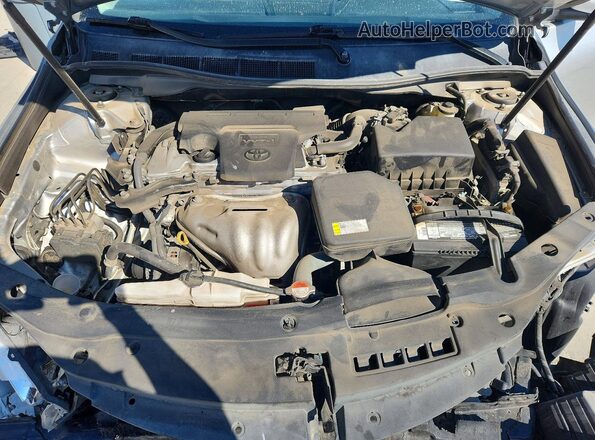 4T4BF1FK0GR559316 2016 TOYOTA CAMRY Серебряный Вид задней части салона