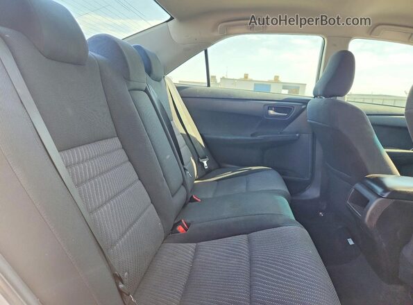 4T4BF1FK3GR553025 2016 TOYOTA CAMRY White Вид задніх сидінь